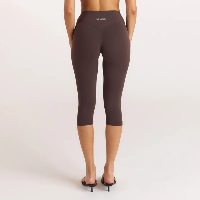 ContourSoft™ Capri Leggings - Dark Chocolate