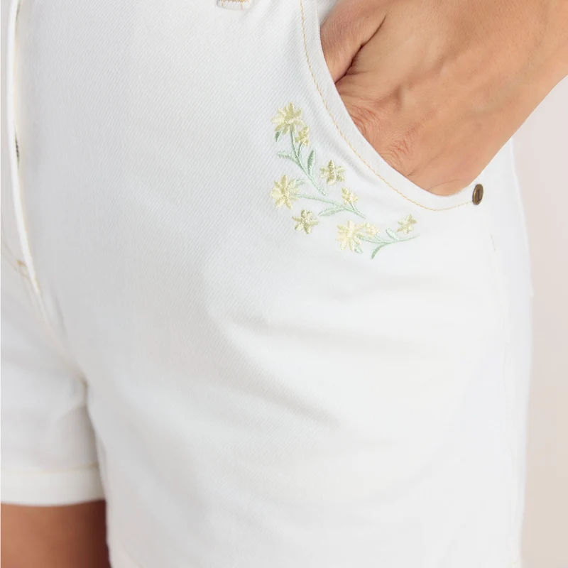 Embroidered Denim Shorts - White