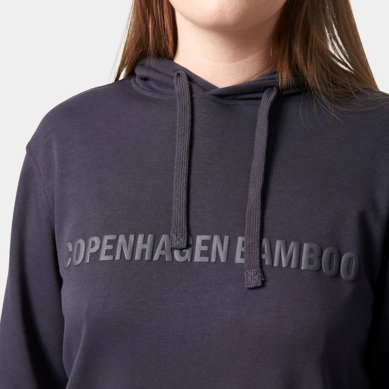 Grauer Kapuzenpulli aus Bambus mit Logo