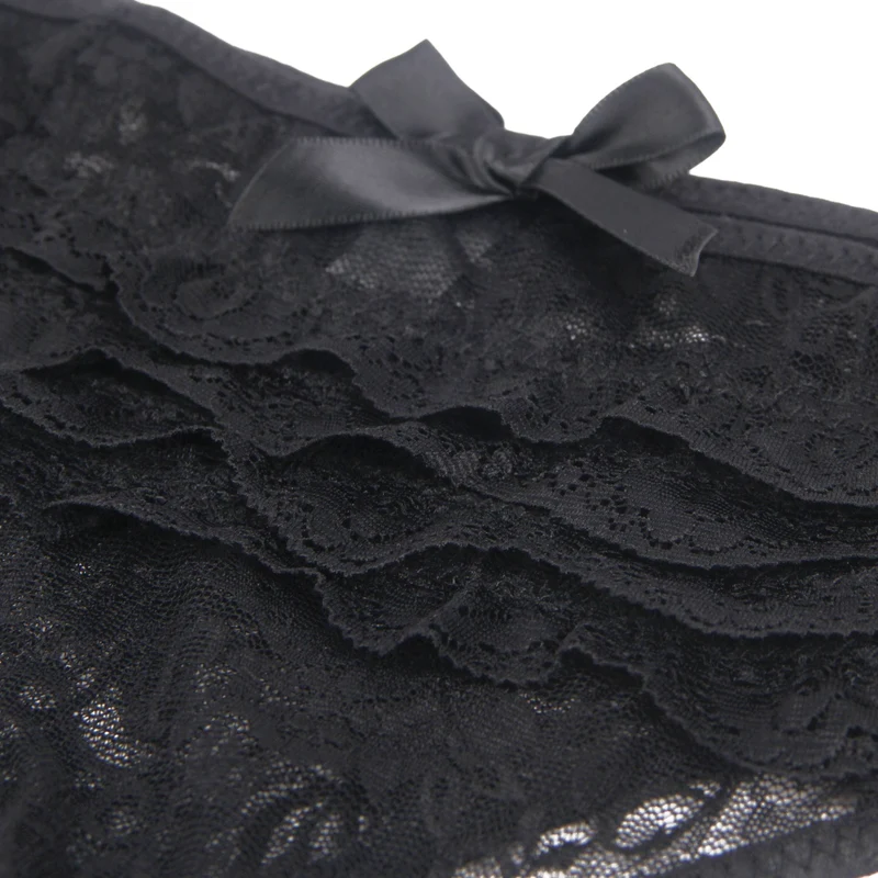Schwarzer Triangel-Slip aus Spitze mit mehrlagigem Rückenteil, Schleifendetail und offenem Schritt