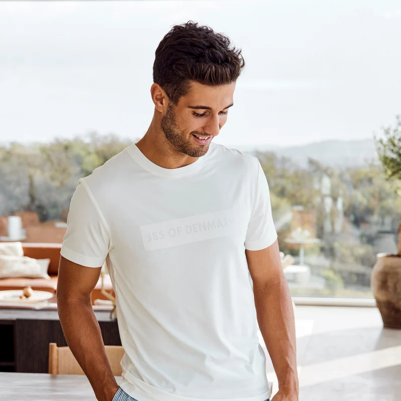 Weißes Bambus-T-Shirt mit Logo