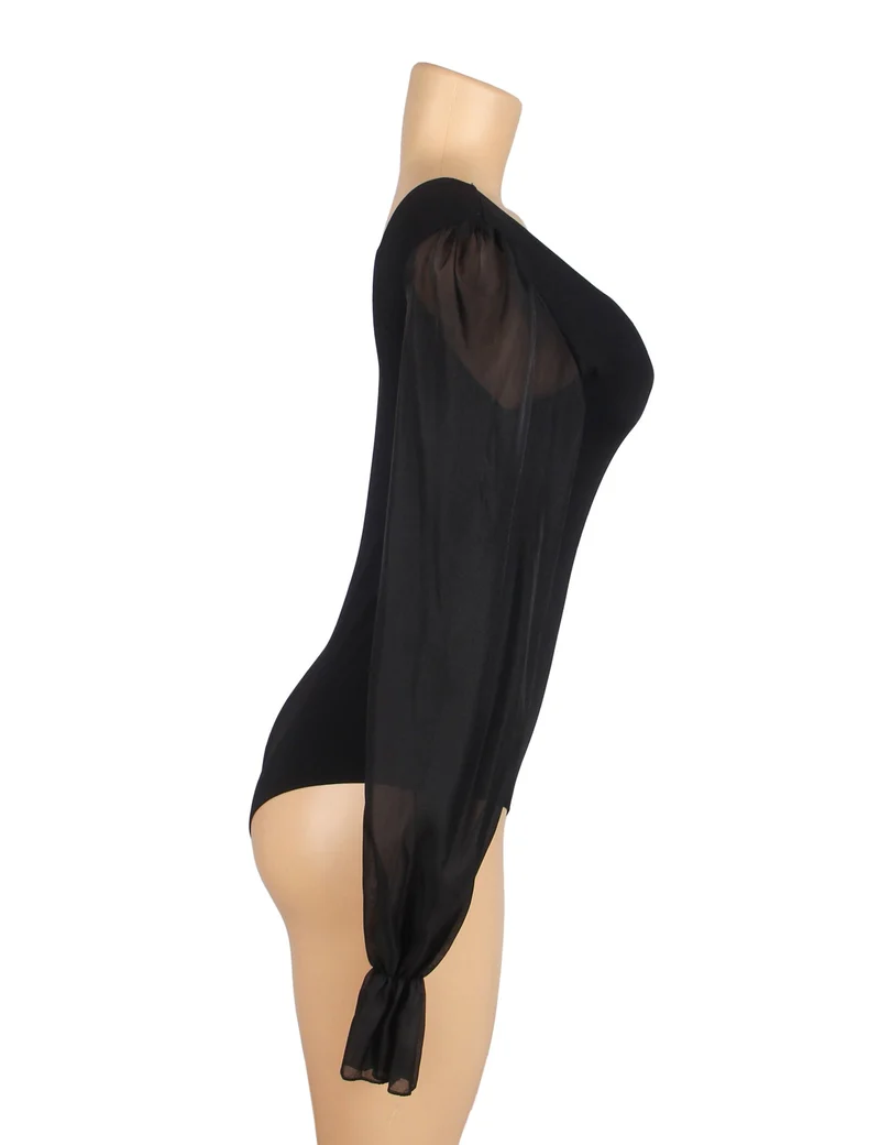 Schwarzer Chiffon-Body mit Puffärmeln, eckigem Ausschnitt und Druckknöpfen im Schritt