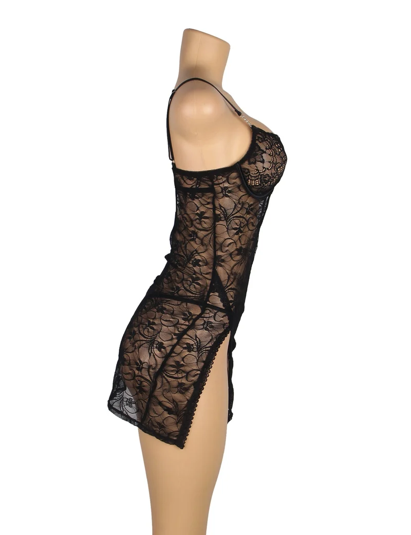 Schwarzes Babydoll aus Spitze mit Bügeln, herzförmigem Spitzen-Seitenschlitz und verstellbarem Rückenverschluss
