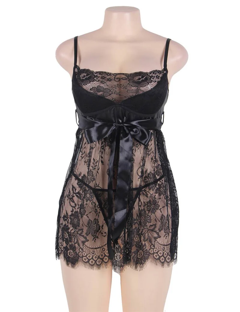 Schwarzes Babydoll- und String-Set mit Wimpernspitze und Polsterung