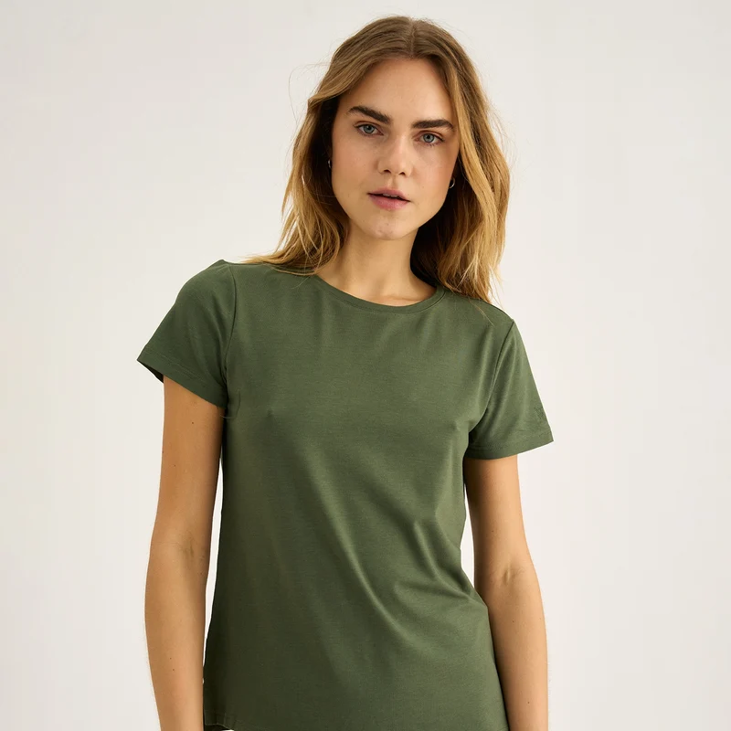 Grünes Bambus-T-Shirt
