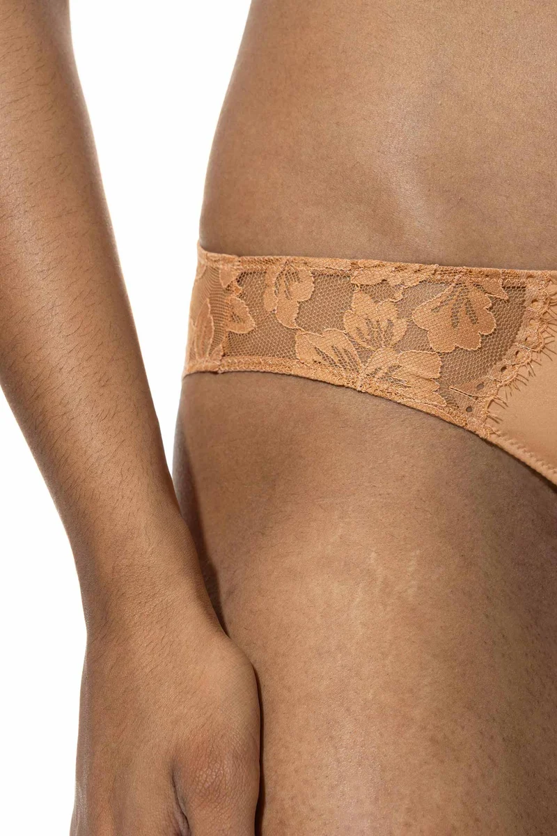 Mini-Slip AMAZING in Sommer-Farbe roasted almond