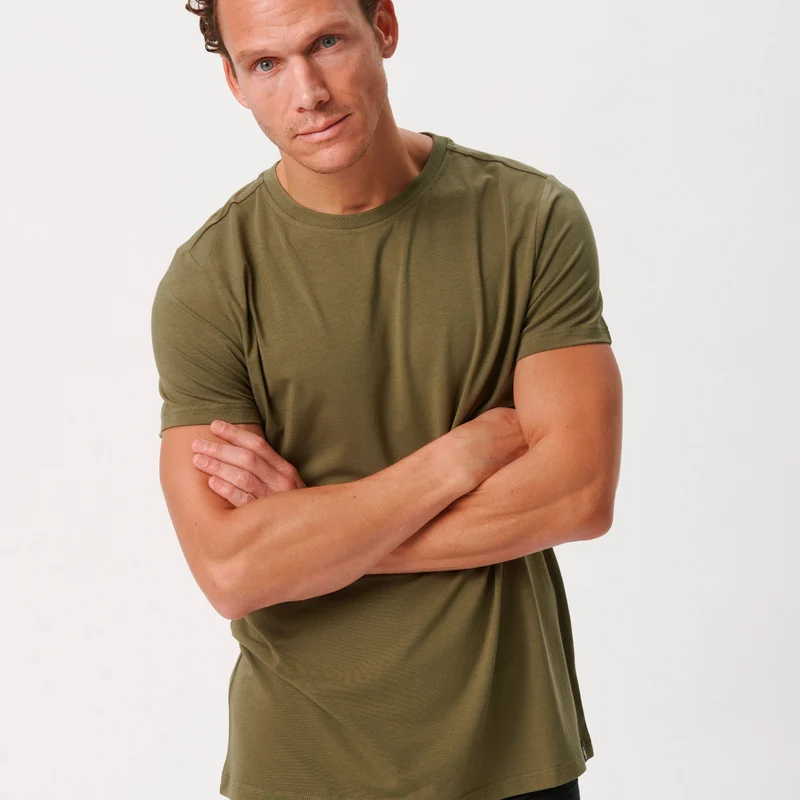 Olivgrünes Bambus-T-Shirt