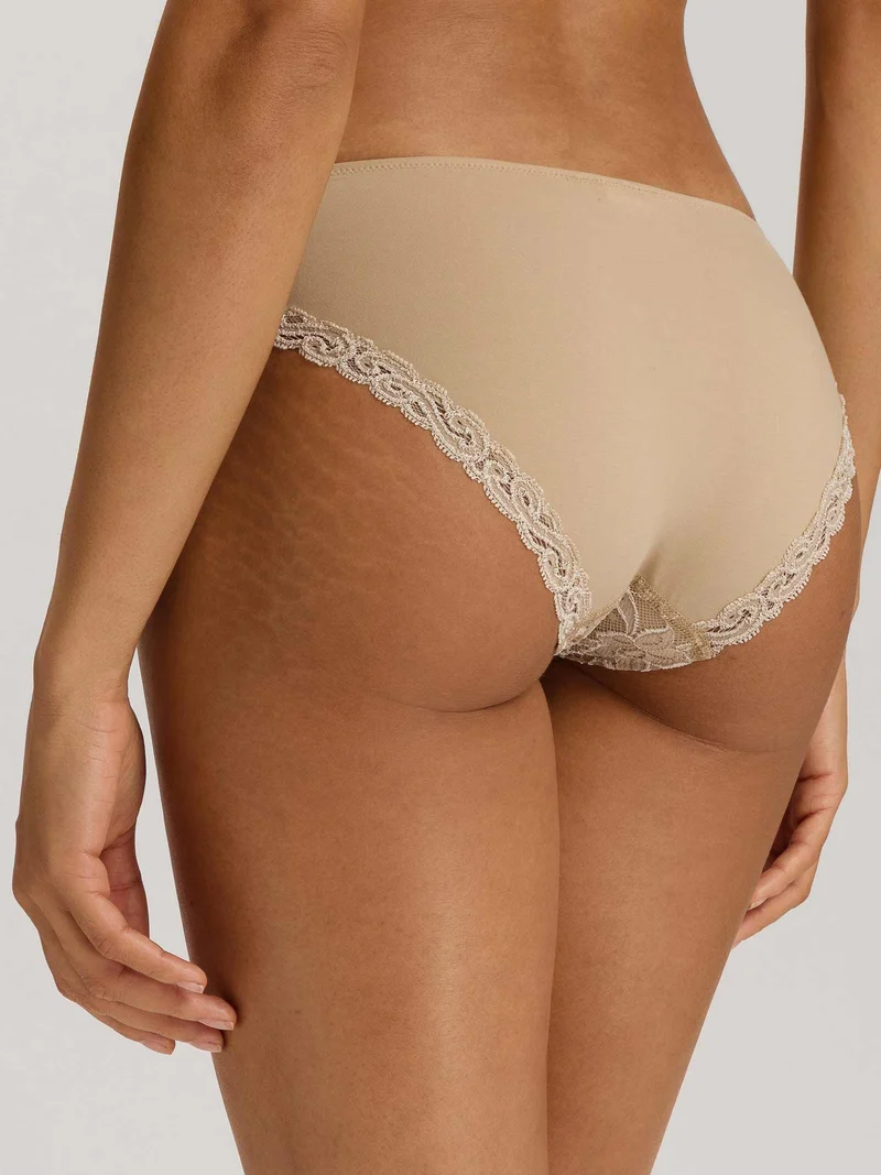Mini-Briefs, Mini-Slip mit Vorderseite aus Spitze, MOMENTS, in Sommer-Farbe iced cappuccino