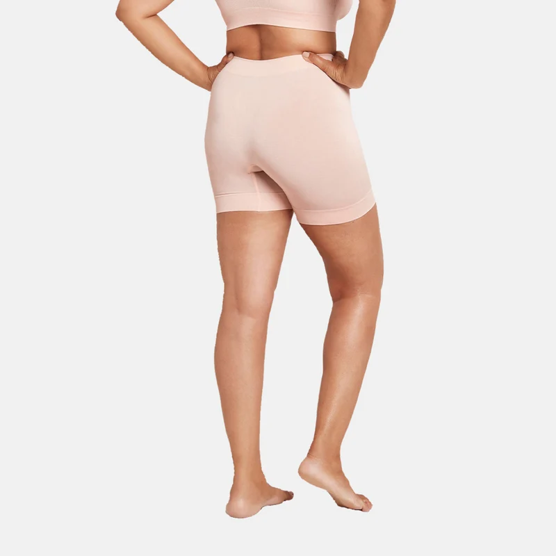 Nackte Innenshorts aus Bambus