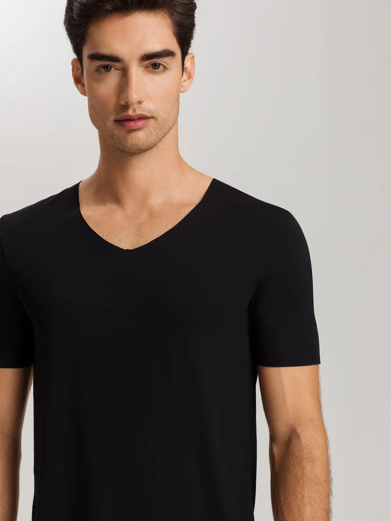 T-Shirt, V-Neck, CLEAN CUT