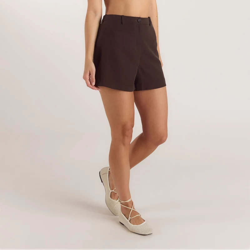 High-Waisted Tailored Shorts - Chocolate