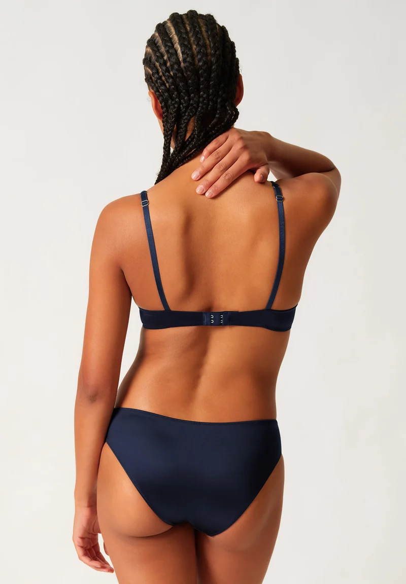 Satin Dreams Push-up bra | black iris 087506-08A101