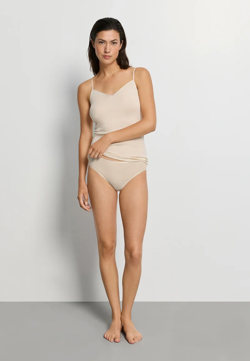 Cotton Seamless Spaghetti Top