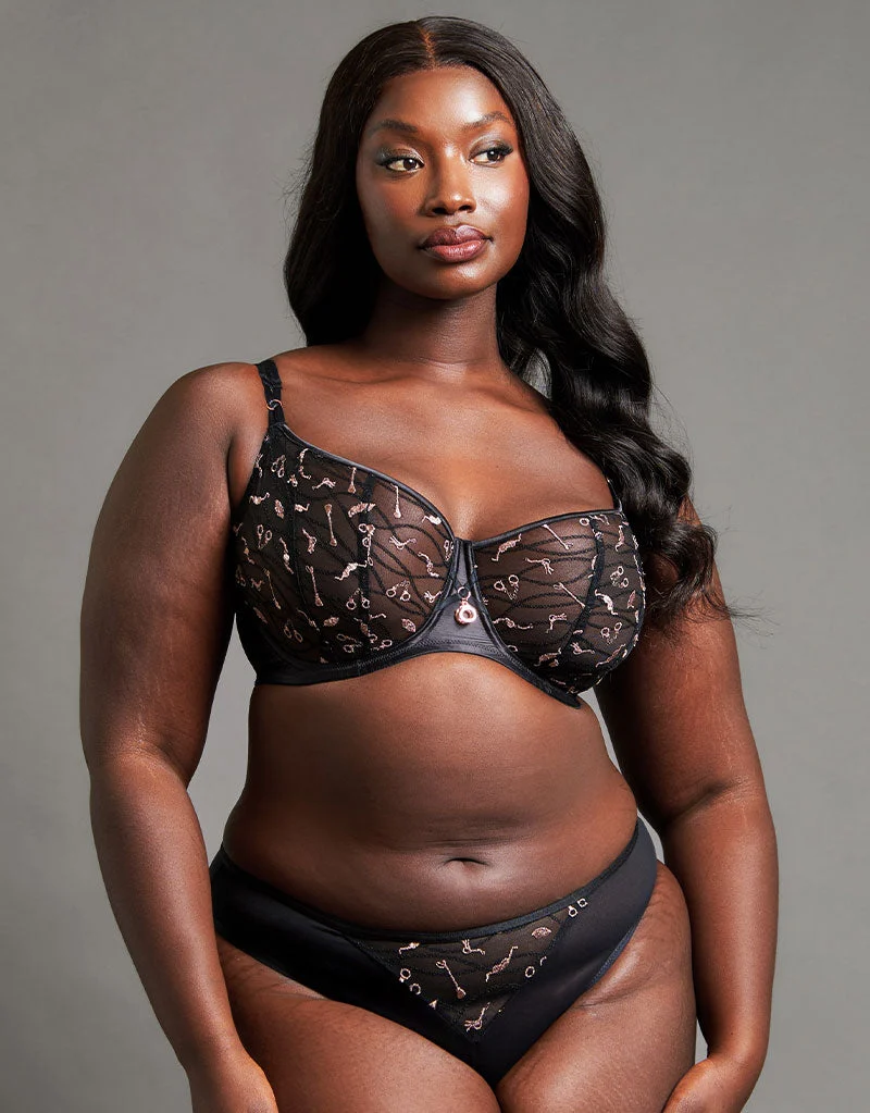 Scantilly Restraint Brazilian Black