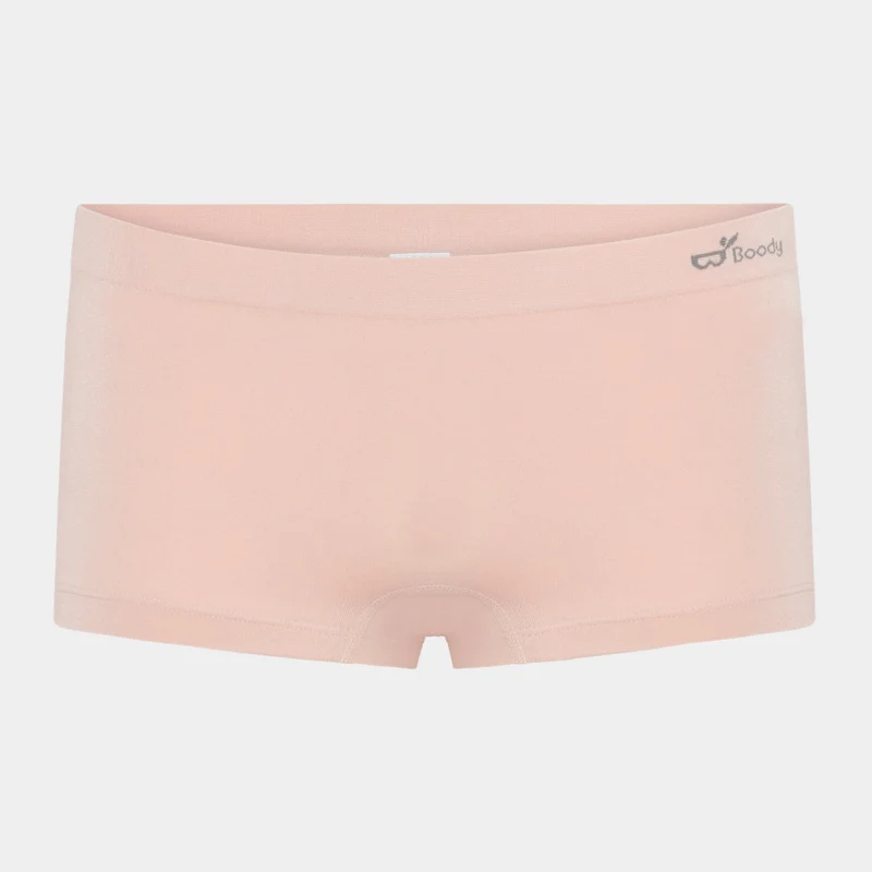 Nackte Hotpants aus Bambus