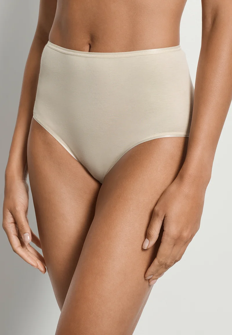 Cotton Seamless Maxi Briefs