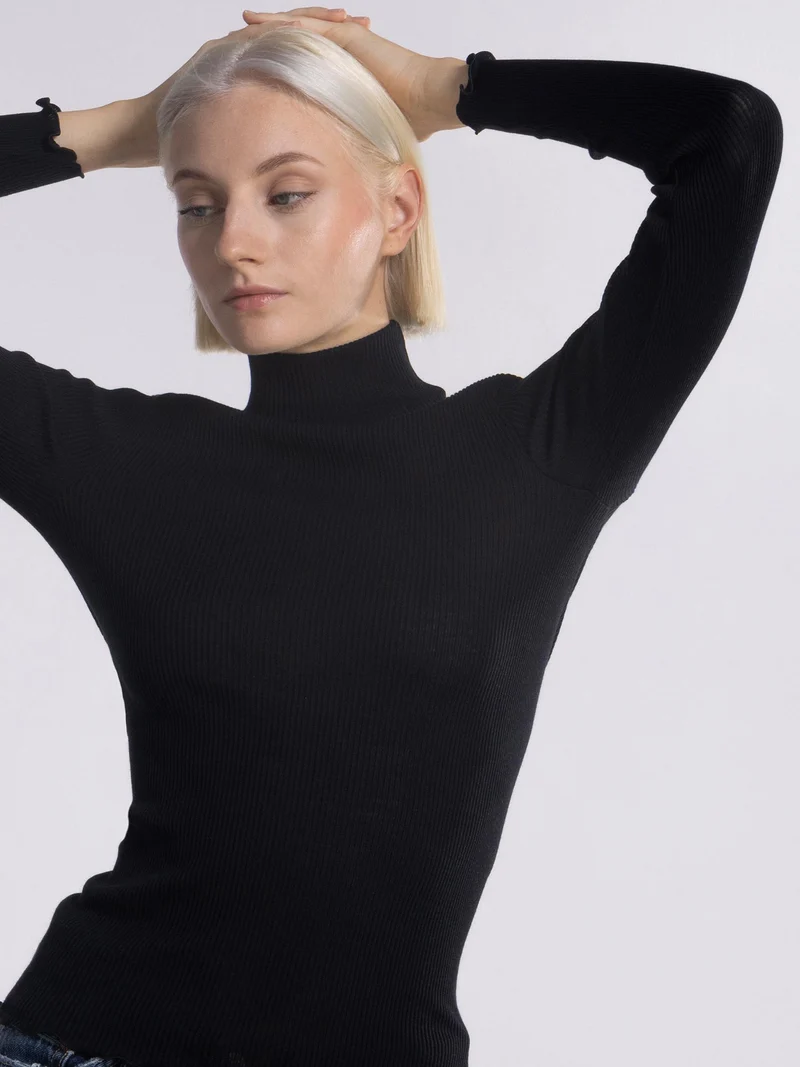 Langarm-Shirt mit Turtleneck-Kragen WOOL AND SILK