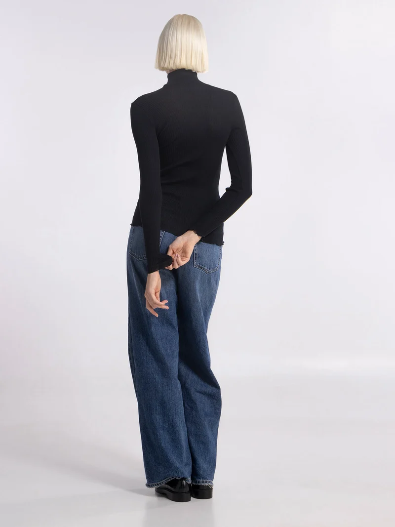 Langarm-Shirt mit Turtleneck-Kragen WOOL AND SILK