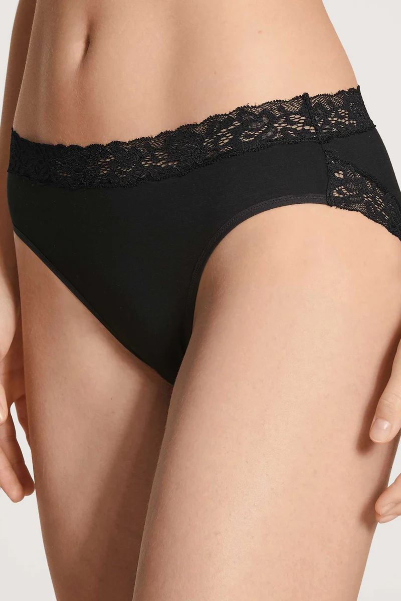 Slip, regular cut, NATURAL COMFORT LACE