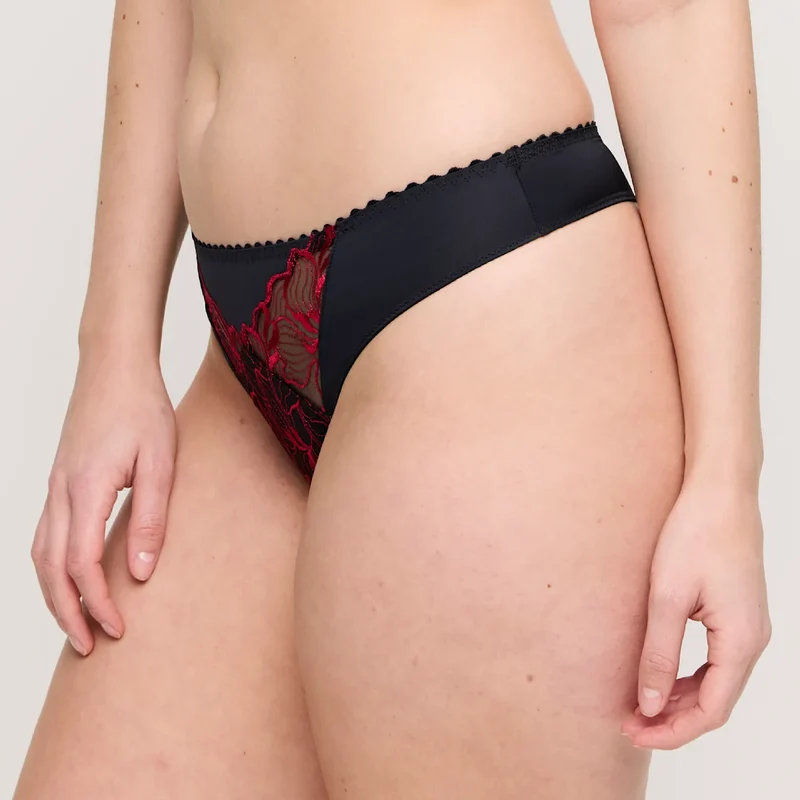 String Springdale 663470BOS