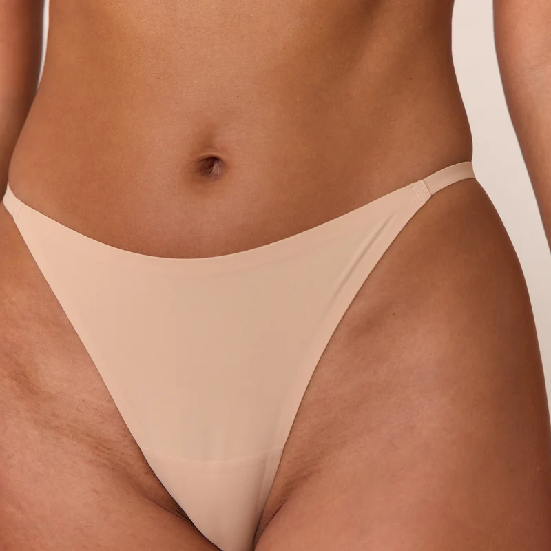 Everyday Form G-String - Sand