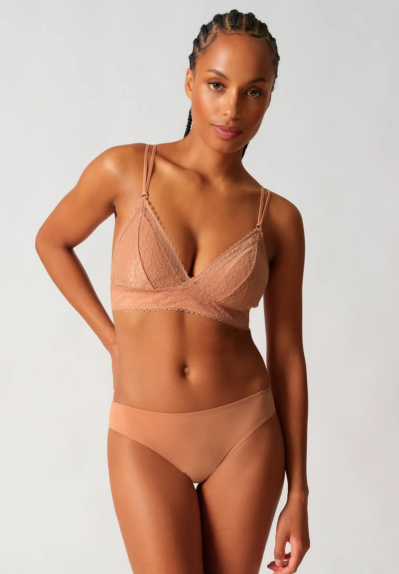 Favorlace Triangle bra remov. pads | powder 087512-08S412