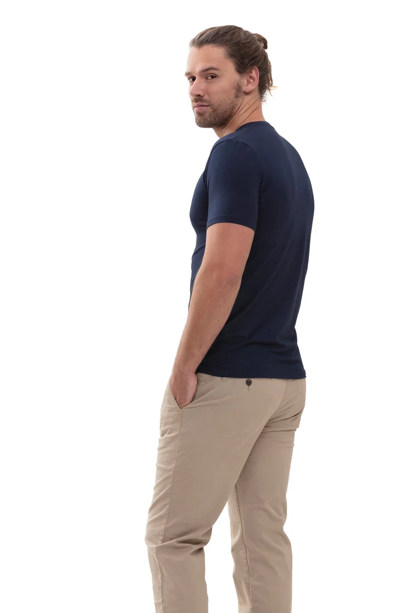 T-Shirt, V-Ausschnitt, HYBRID