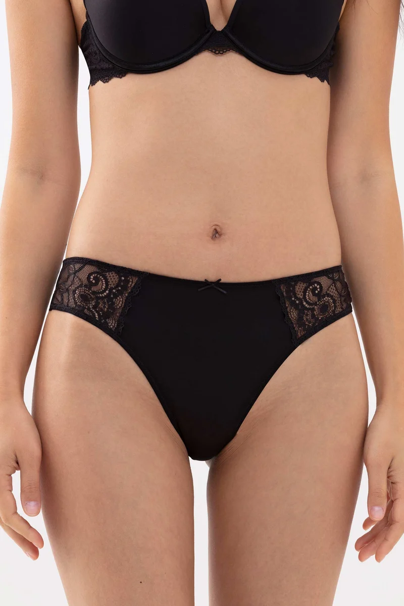 String, Thong, AMOROUS