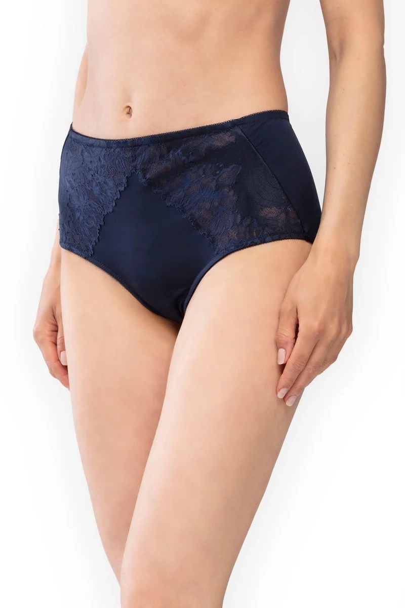 Taillen-Slip LUXURIOUS