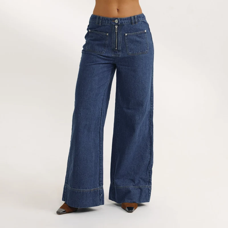 High-Waisted Wide-Leg Jeans - Blue