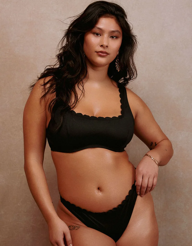 Peek & Beau Sophia Scallop Crop Bikini Top Black