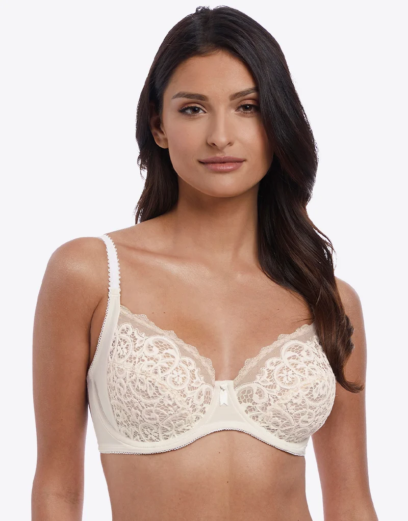 Wacoal Lace Essentiel Fuller Figure Bra Cream/Powder