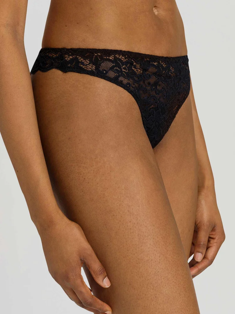 Thong, Mini String MOMENTS