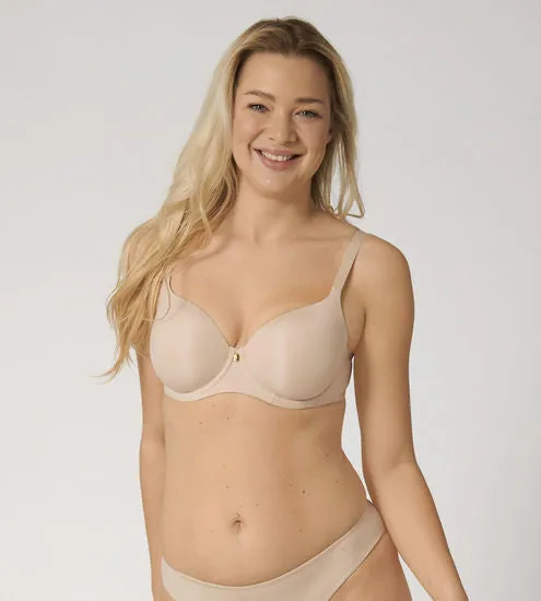 Triumph Body Make-Up Essentials Bügel-BH mit Einlage nude beige
