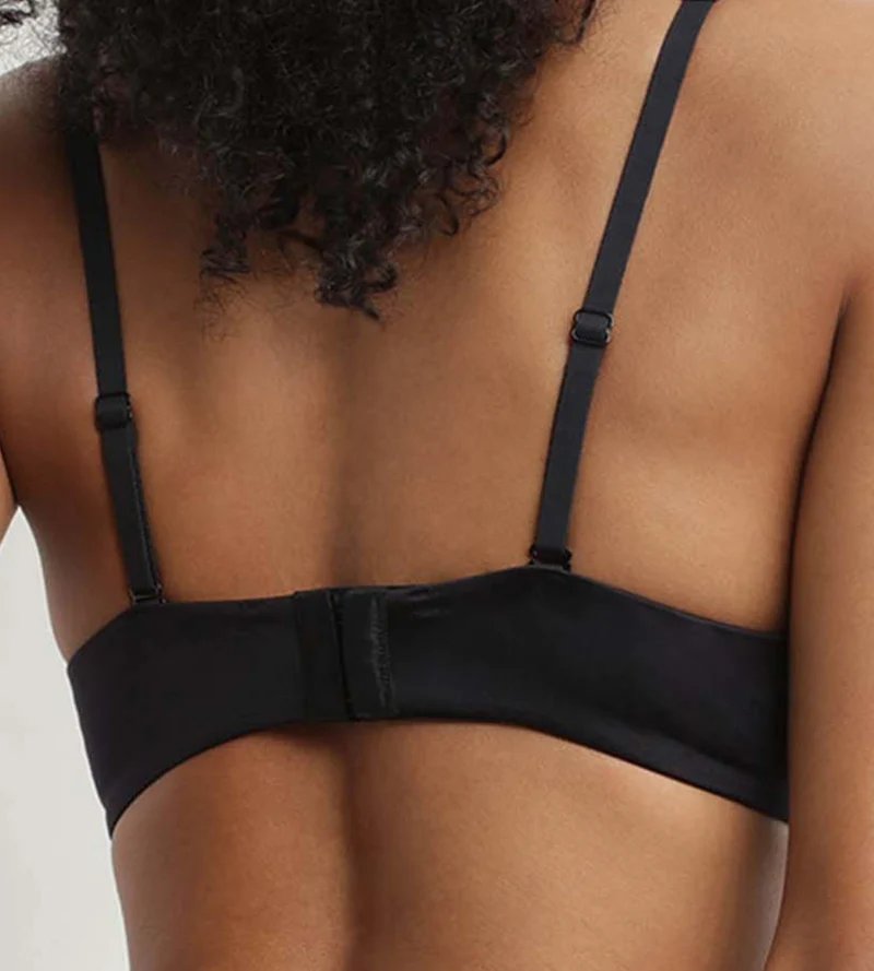 Schwarzer Push-up-BH aus Mikrofaser - Comfort Collection