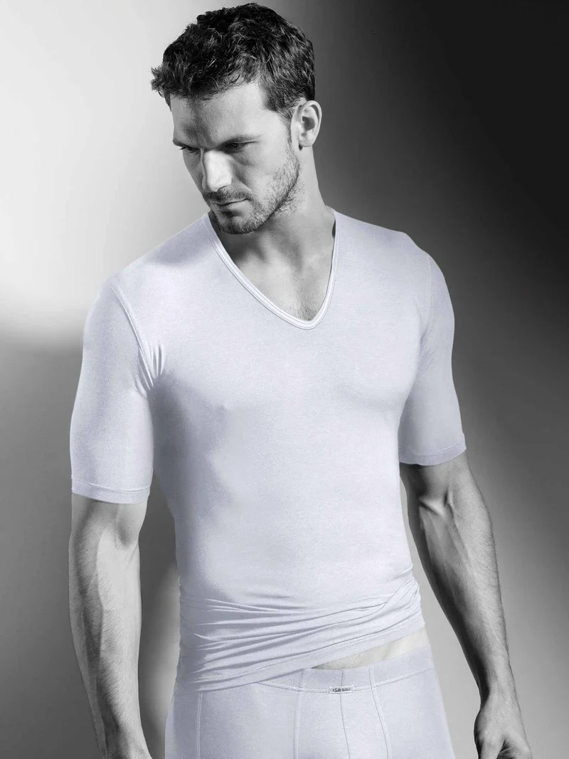 T-Shirt SWISSLINE LIGHT MAX, V-Neck, körpernah geschnitten