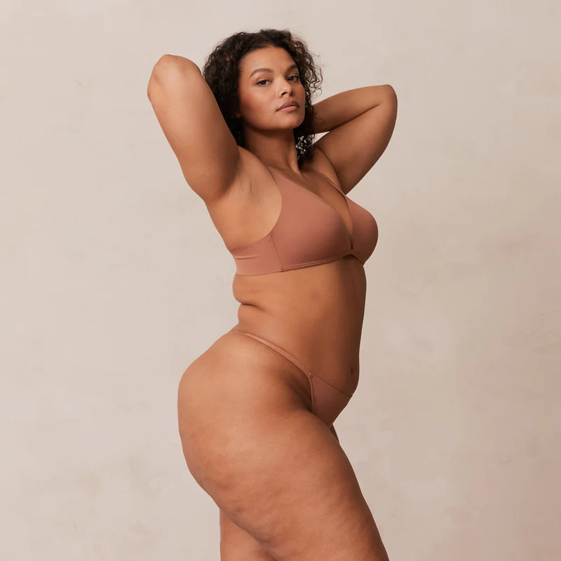 Light Non-Wired Plunge T-Shirt Bra - Mocha