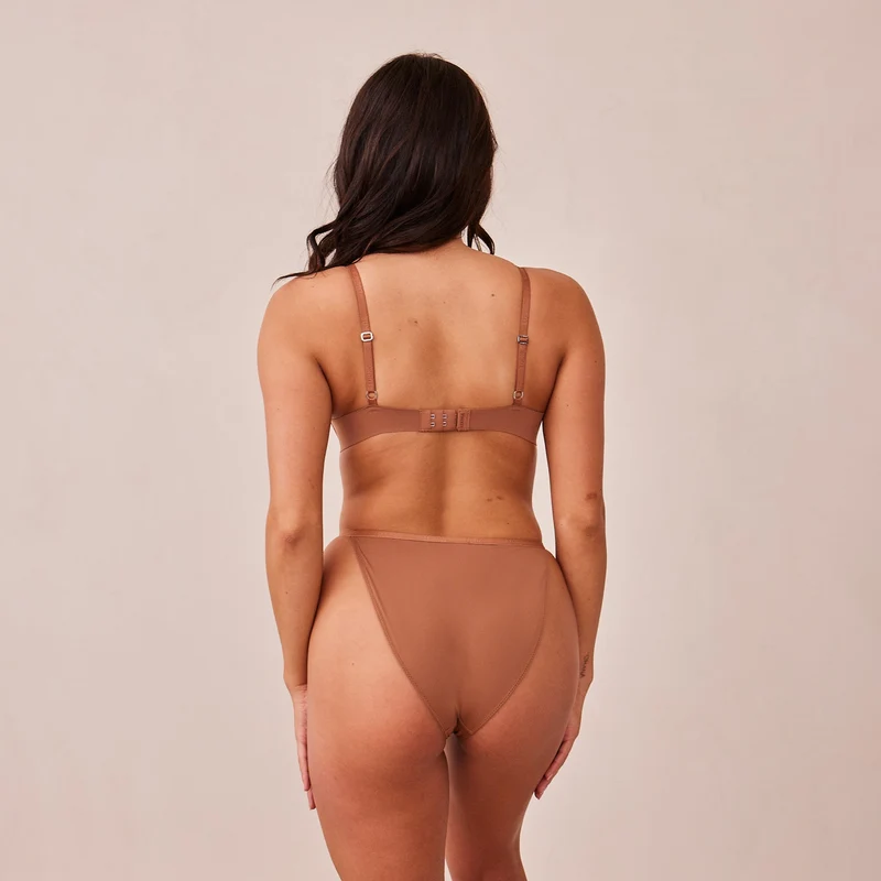 Light Non-Wired Plunge T-Shirt Bra - Mocha