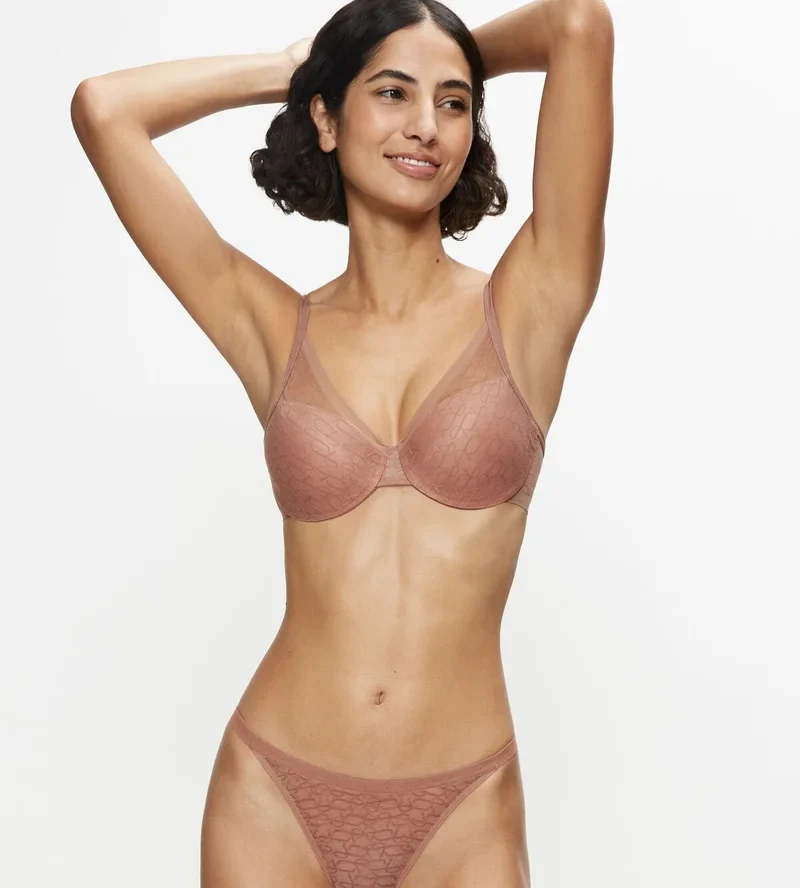 Triumph – Transparenter, vorgeformter BH in der Farbe Toasted Almond