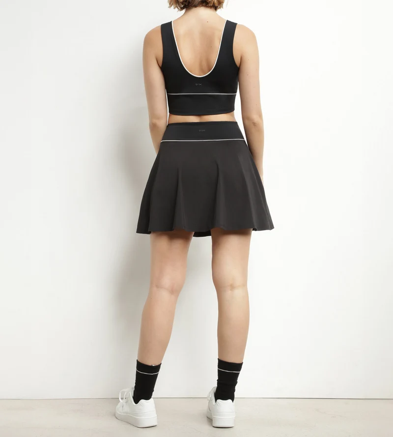 Kurzer Rock für Damen aus Mikrofaser in Schwarz Dim Move