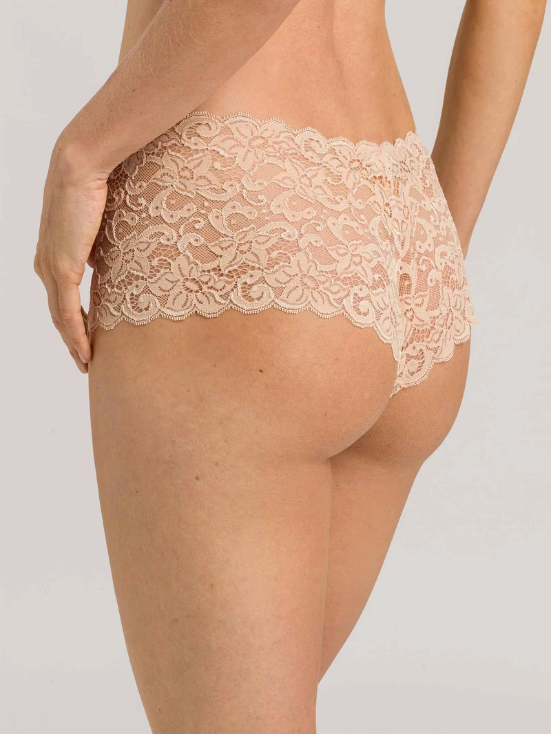 Panty MOMENTS