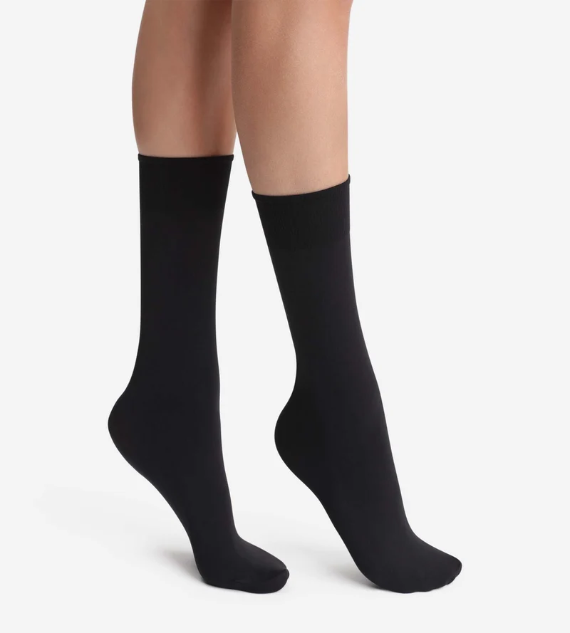 Schwarze wärmende Thermo-Kniestrümpfe 54D
