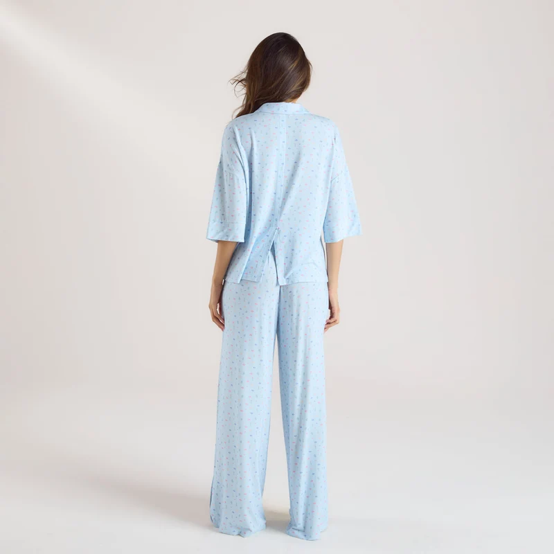 Modal Pyjama-Shirt mit kurzen Ärmeln - Florales Blau