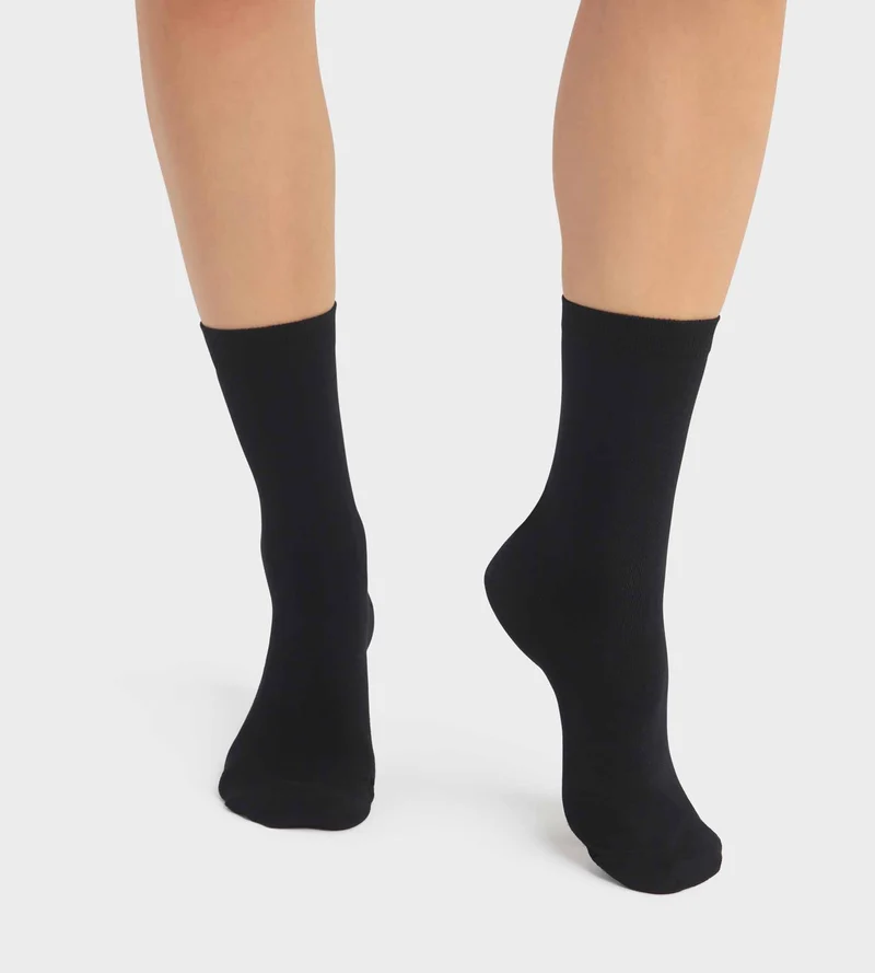 2er-Pack schwarze Damensocken aus Viskose – DIM Bambus