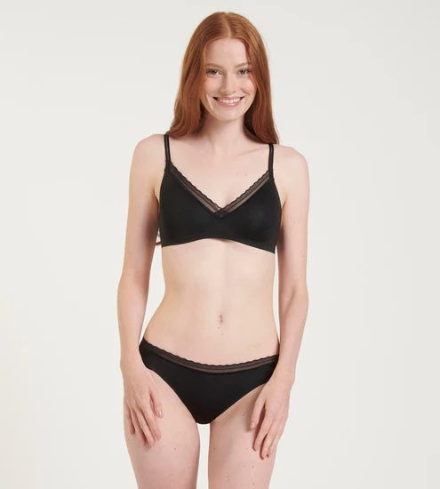 Sloggi BODY ADAPT Twist Soft bra schwarz