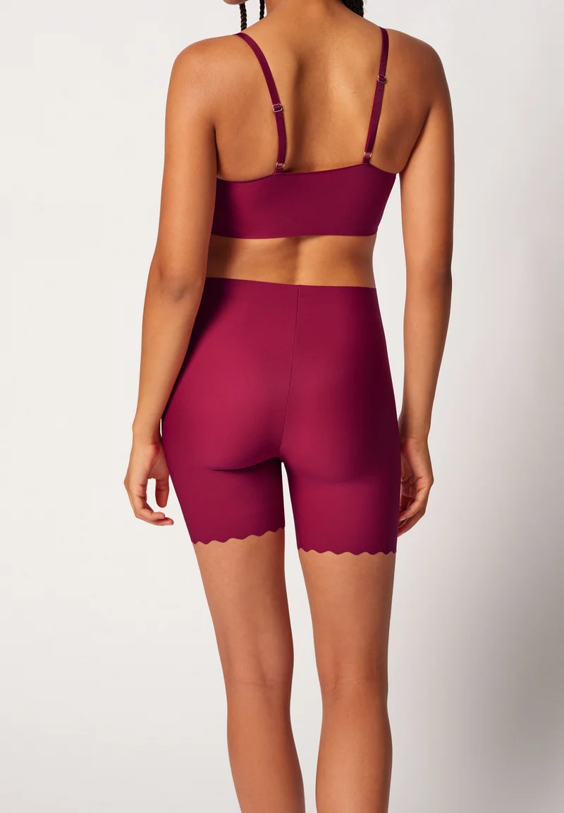 Micro Essentials Pants short | beet red 084274-08S770