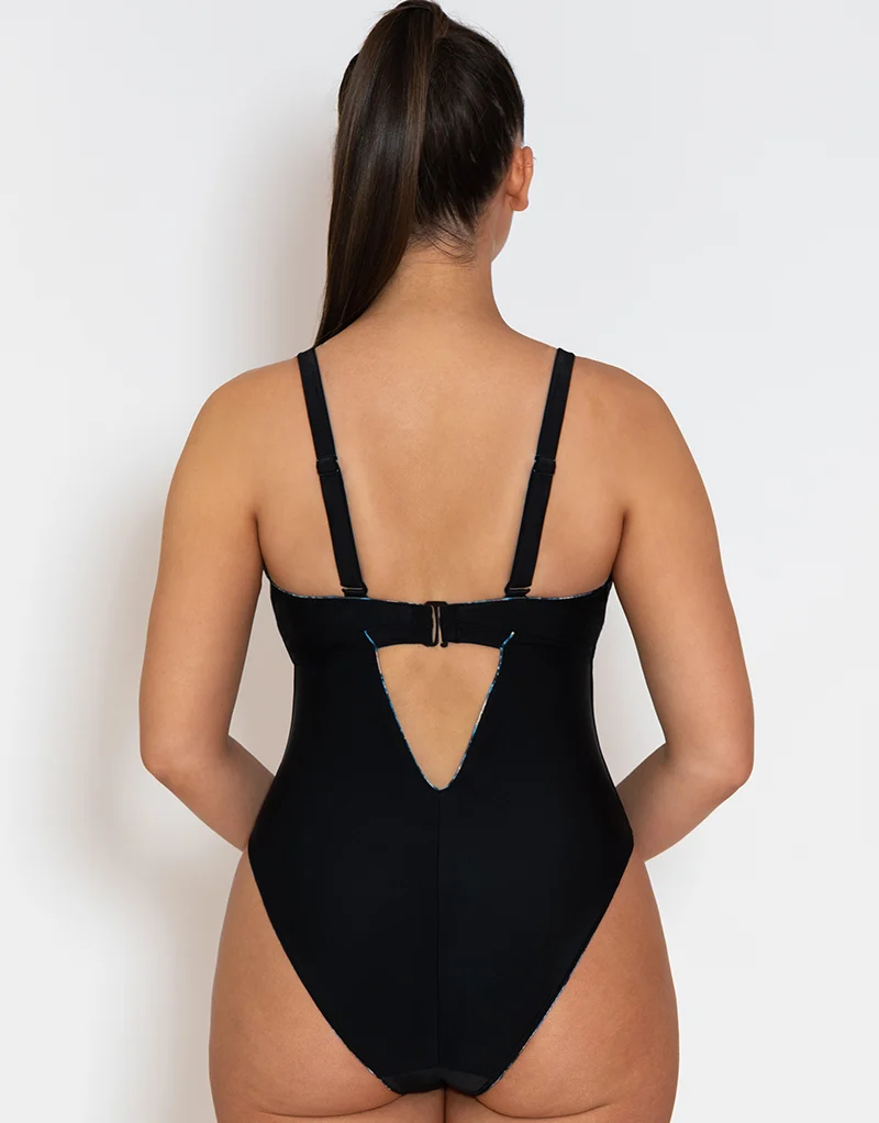 Curvy Kate Swim and Tonic Reversible Non Wired Swimsuit Black/ Snake
