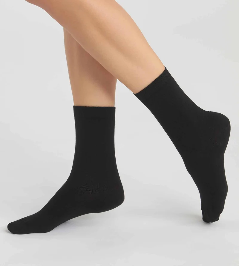 2er-Pack schwarze Damensocken aus Bio-Baumwolle - DIM Good