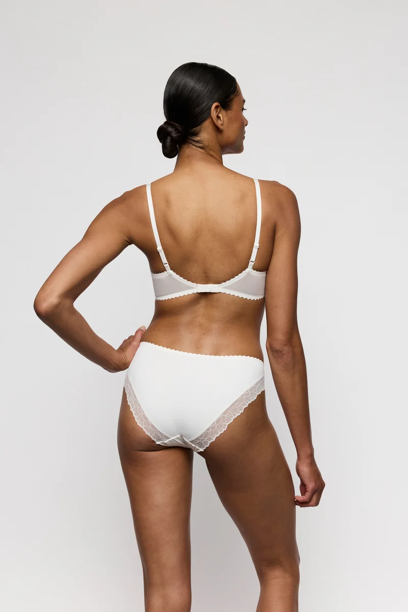 AZELIE natur Unterlegter BH Herzform