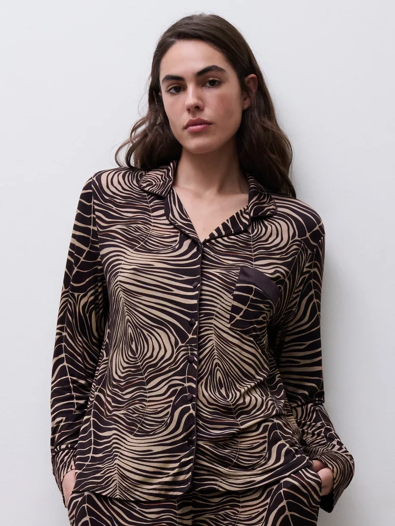 Femilet - Daisy T-Shirt Langarm Zebrablätter